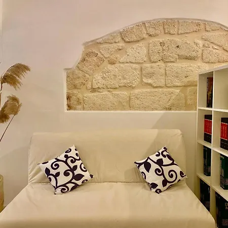 Holiday home Piazza Dell'orologio